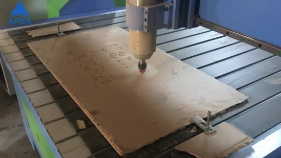 1530 CNC ルーター木製プラスチック形状ベストプライス